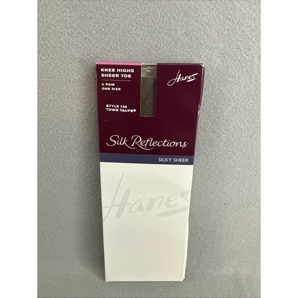 hanes silk reflections knee highs Style 725 Town Taupe P18